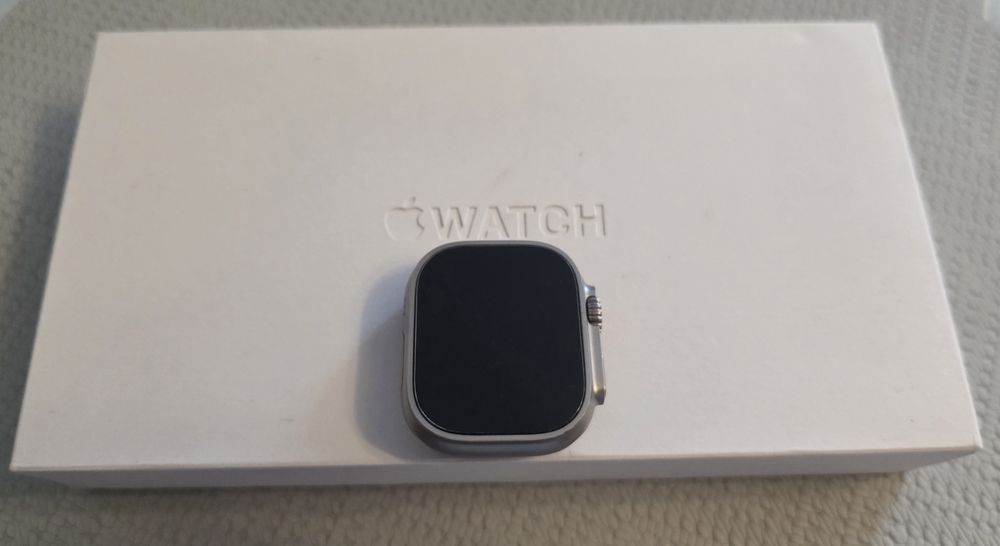 Apple Watch Ultra 2 GPS + Cellular