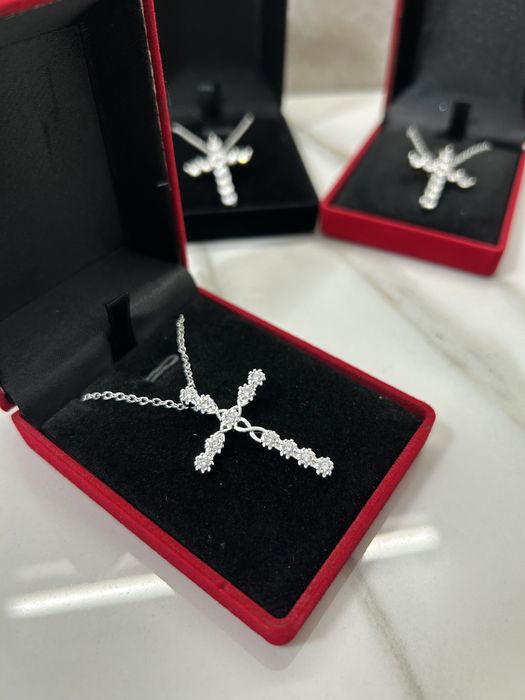 Krzyżyk +GRATIS łańcuszek 925 świetny prezent  naszyjnik