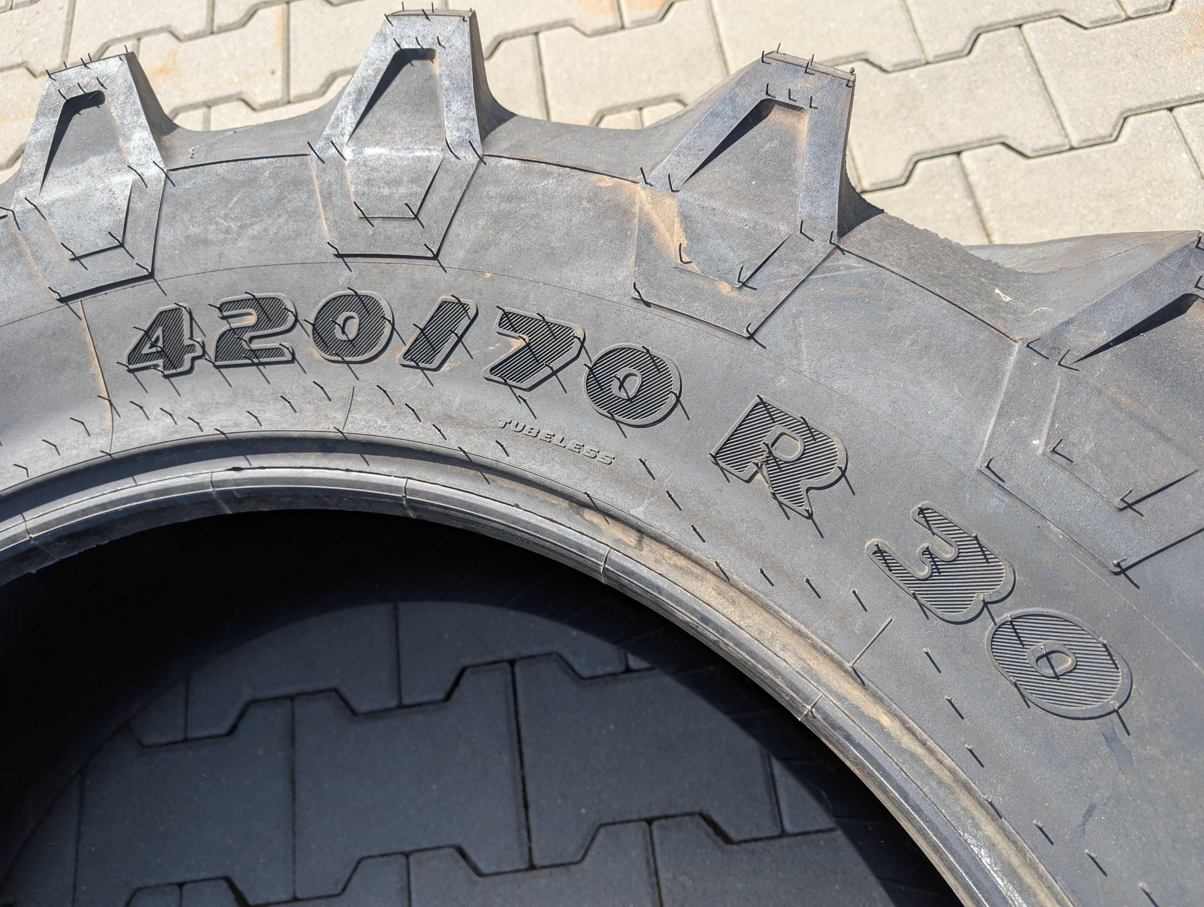 420/70R30 Opony TRELLEBORG TM700 420/70/30 opona NOWA TYLKO PAKIETY