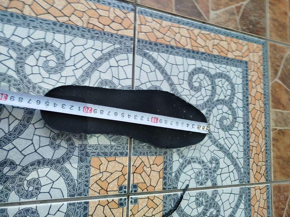 Cofra 38.5р. чоловічі робочі кросівки.