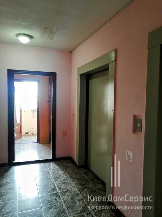 2 кімнатна 61 кв м вул Вишневецького 1 Вишгородська біля Паркове Місто