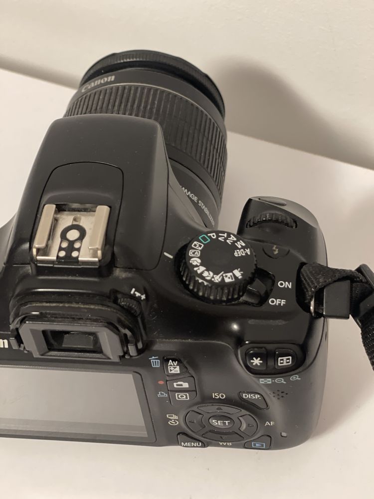 Продам фотоапарат Canon eos 1100d