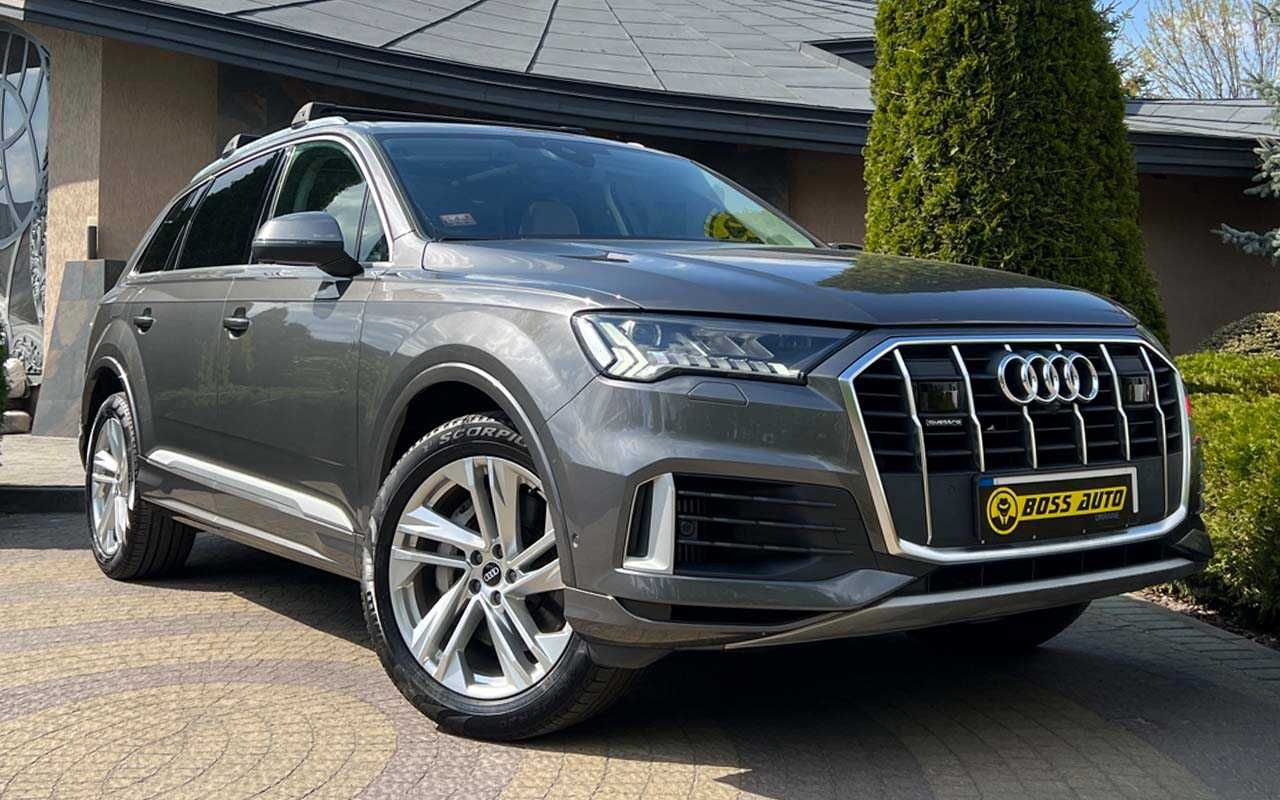 Audi Q7 2020 року