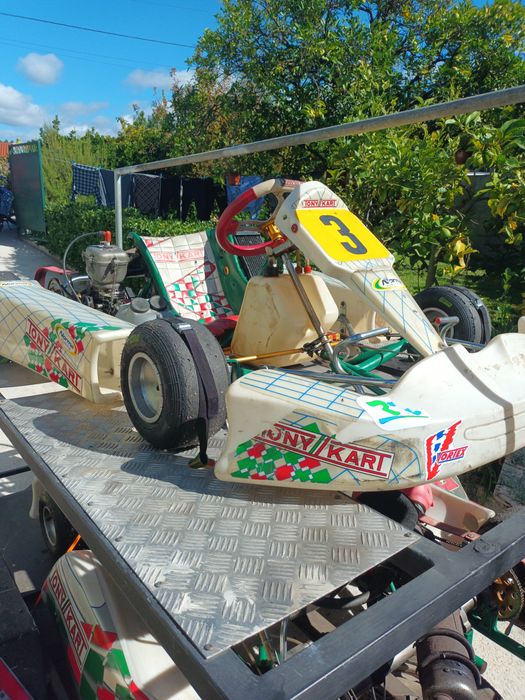 2 karts, reboque, acessorios