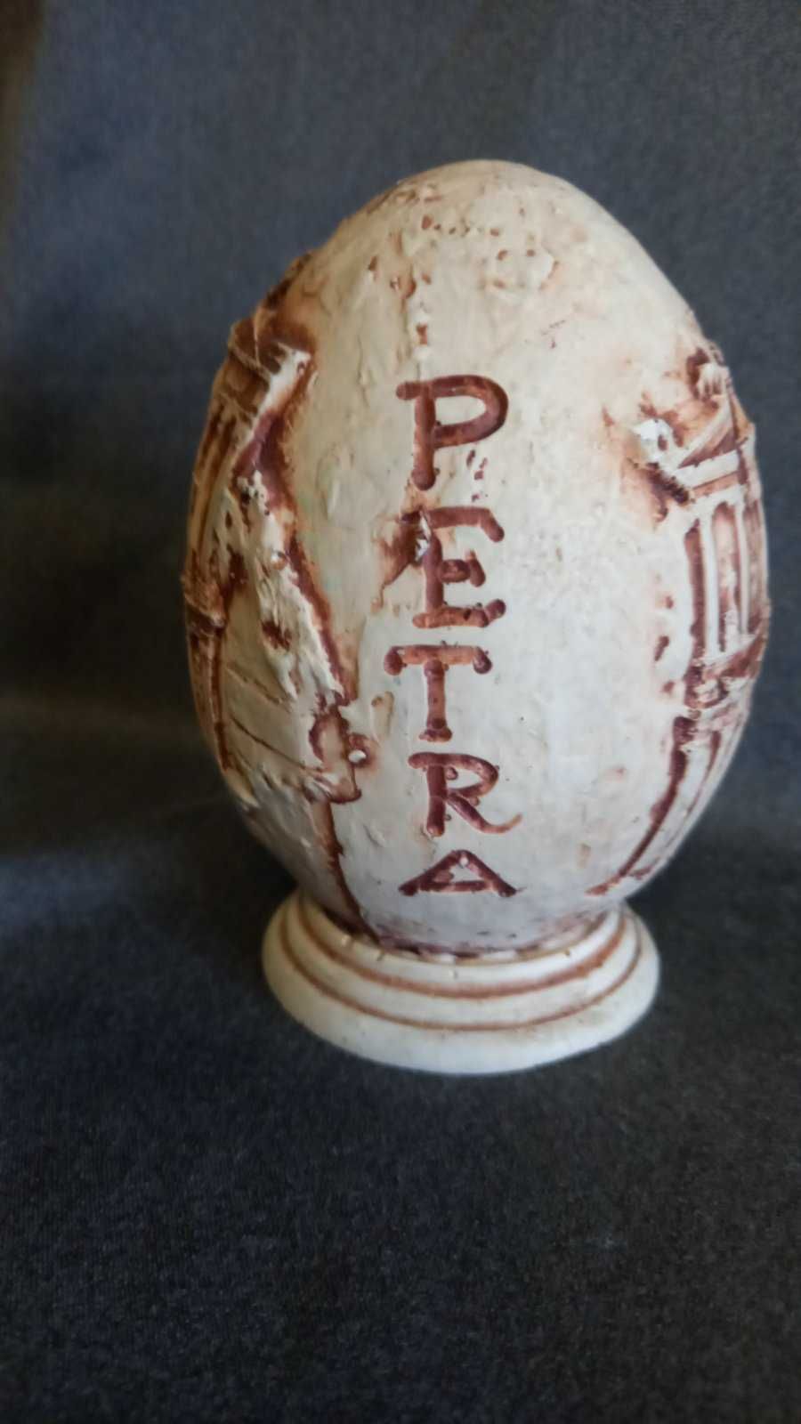 Декоративное керамическое яйцо Jordan Petra  11х8 см