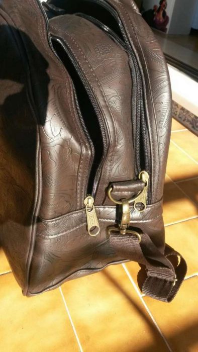 Mala de viagem castanha MSK