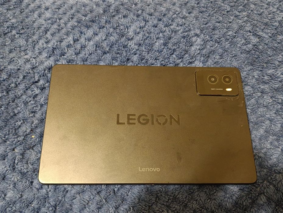 Планшет Lenovo Legion Tab Y700