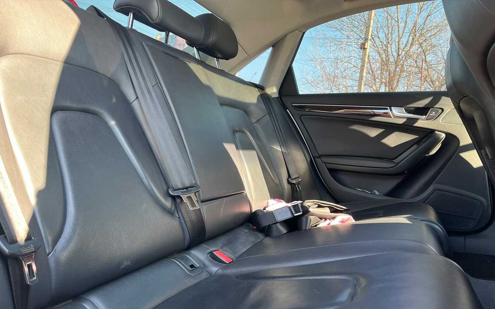 Audi A4 2015 року