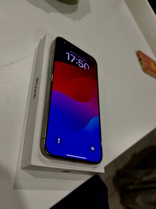 Iphone 15 Pro Max 256 Go como novo