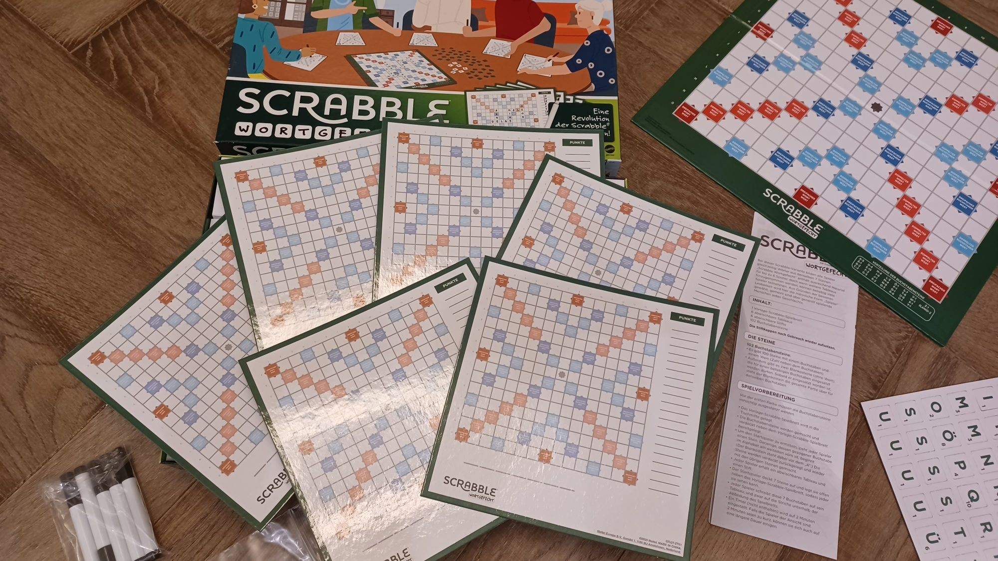 Mattel Scrabble Bitwa na słowa, Gra towarzyska planszowa rodzinna DE