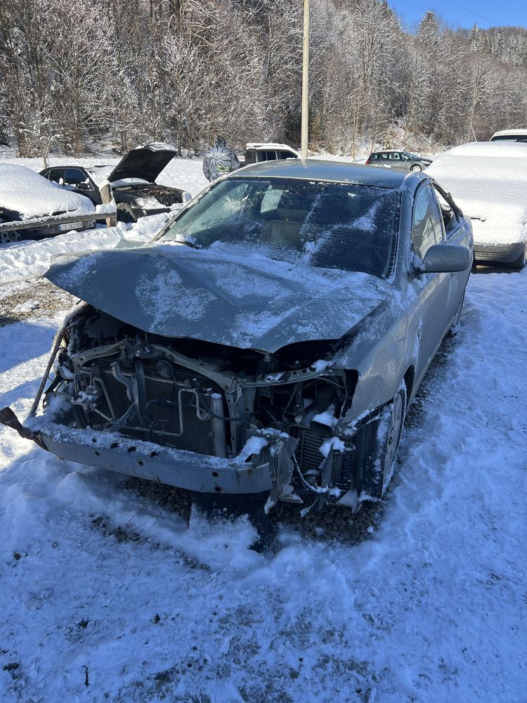 Кузов Українські документи Toyota Avensis T25 2.0Td D4D розборка