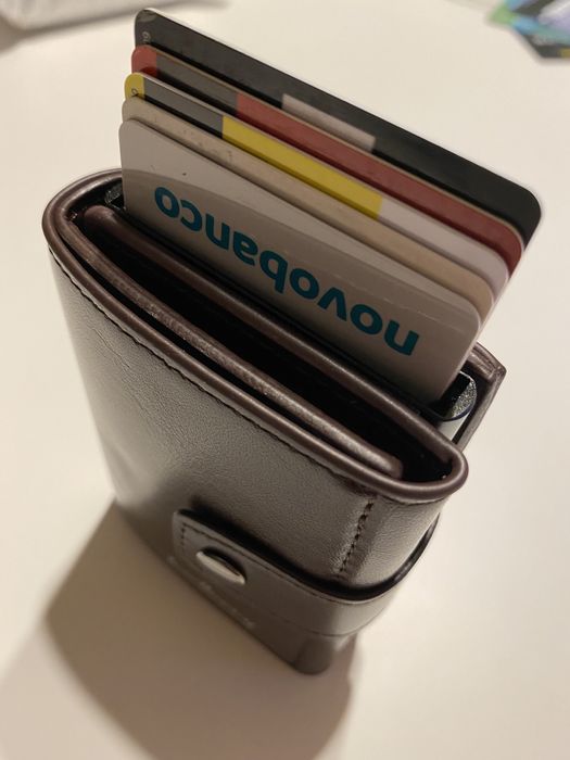 Carteira porta cartões RFID anti-roubo minimalista