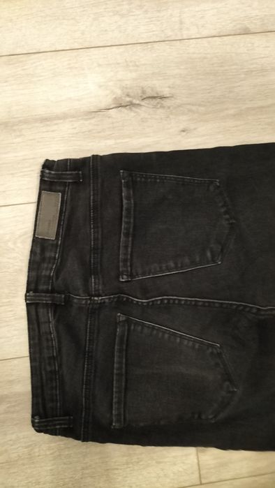 Bershka spodnie m