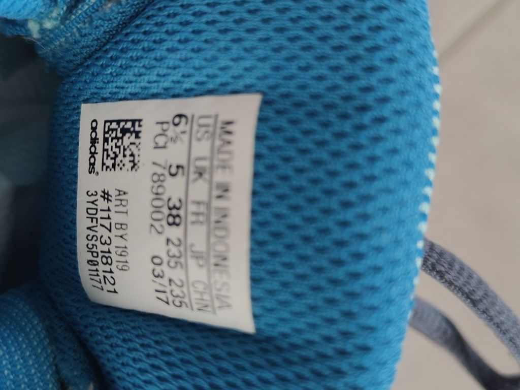 Buty sportowe damskie adidas cloudfoam rozmiar 38 jak nowe
