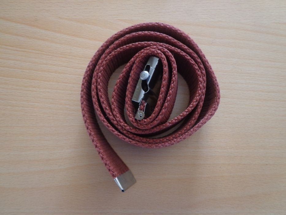 Cinto C&A vermelho 130cm