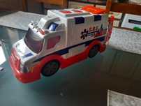 Ambulância da Dickie