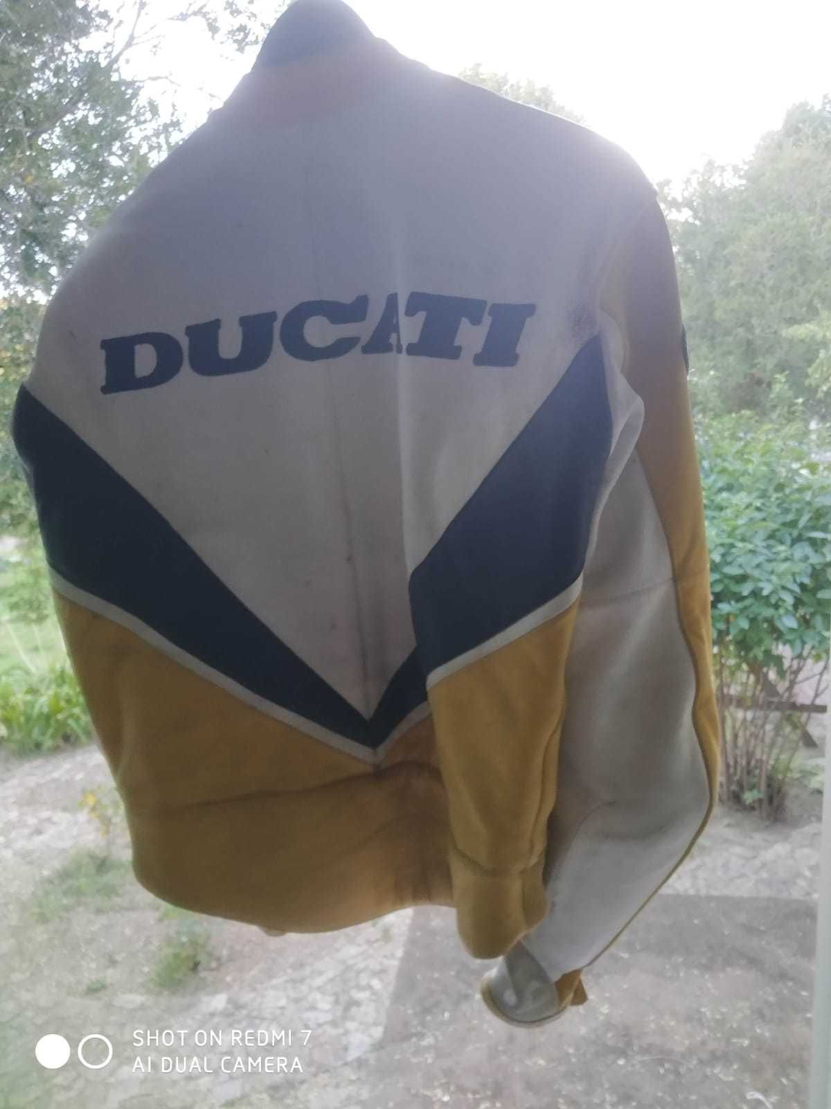 Blusão Ducati em pele