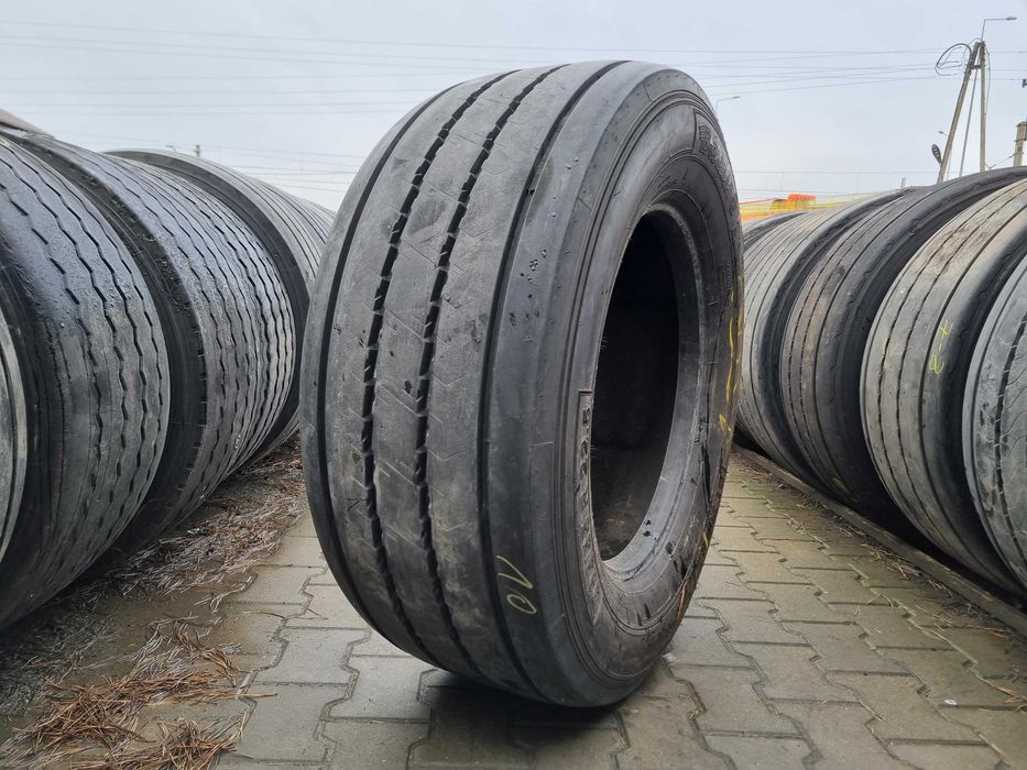 385/55R22.5 Opona BARUM BT200 ROAD 9-11mm Naczepa BT 200