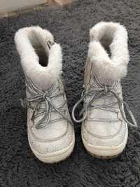 Buty zimowe dla dziewczynki, rozmiar 26