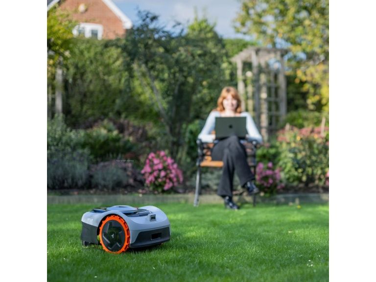 Robot koszący NAVIMOW I105E