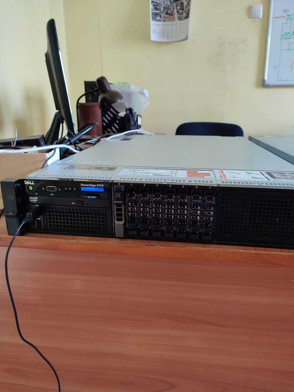 Потужний 2CPU-24core Сервер Dell PowerEdge R720 E5 2697 v2/64Гб