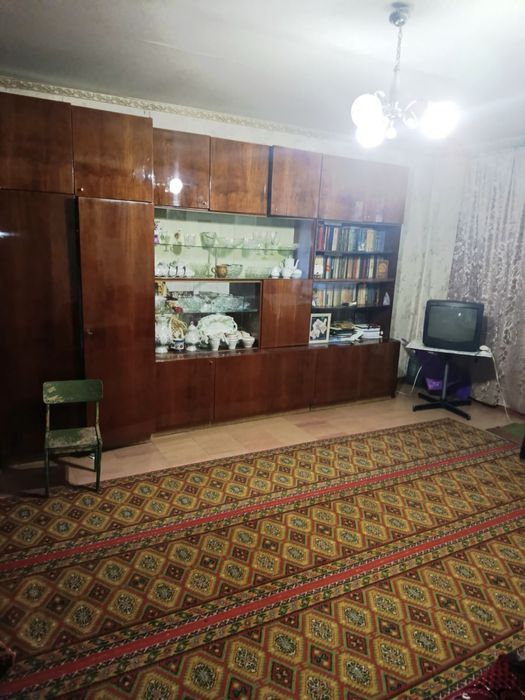 АН Продам 2 комнатную квартиру в центре Павлограда