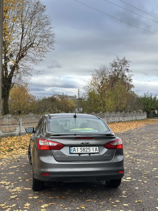 Авто Ford focus 2014