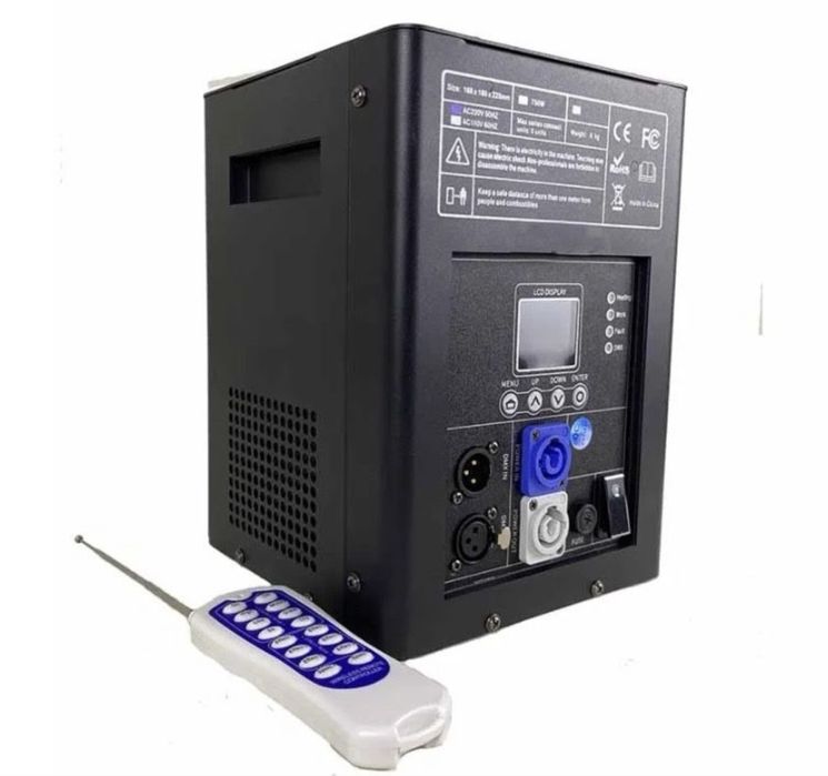 Maquina de Fogo Frio Sparkles 750W