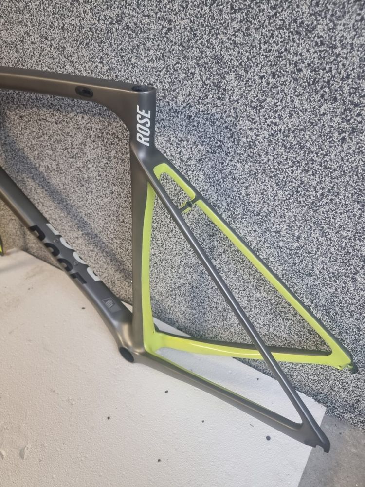 Rose X-Lite Four rozmiar 59