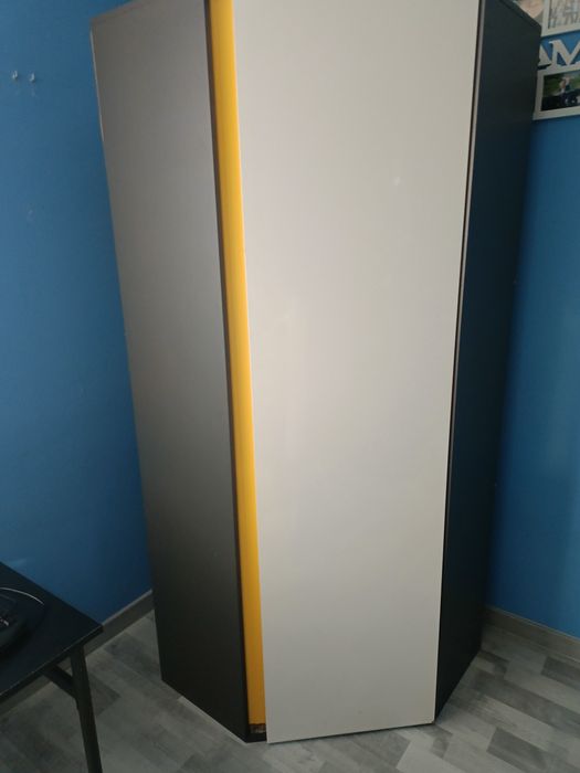 Oddam za darmo Szafa narożna szara