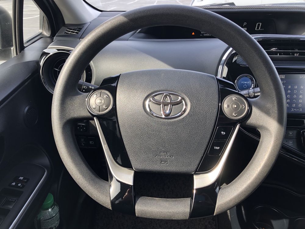 Продам Тойота  PRIUS C/YARIS.AQUA 1.5 гібрид 2019 рік 13500$