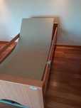 Cama articulada elétrica com colchão anti-escaras