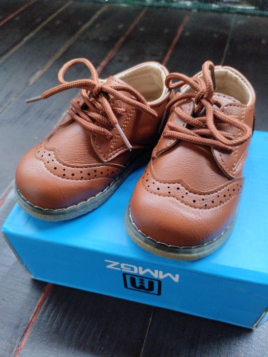 Buty dziecięce eleganckie chłopięce