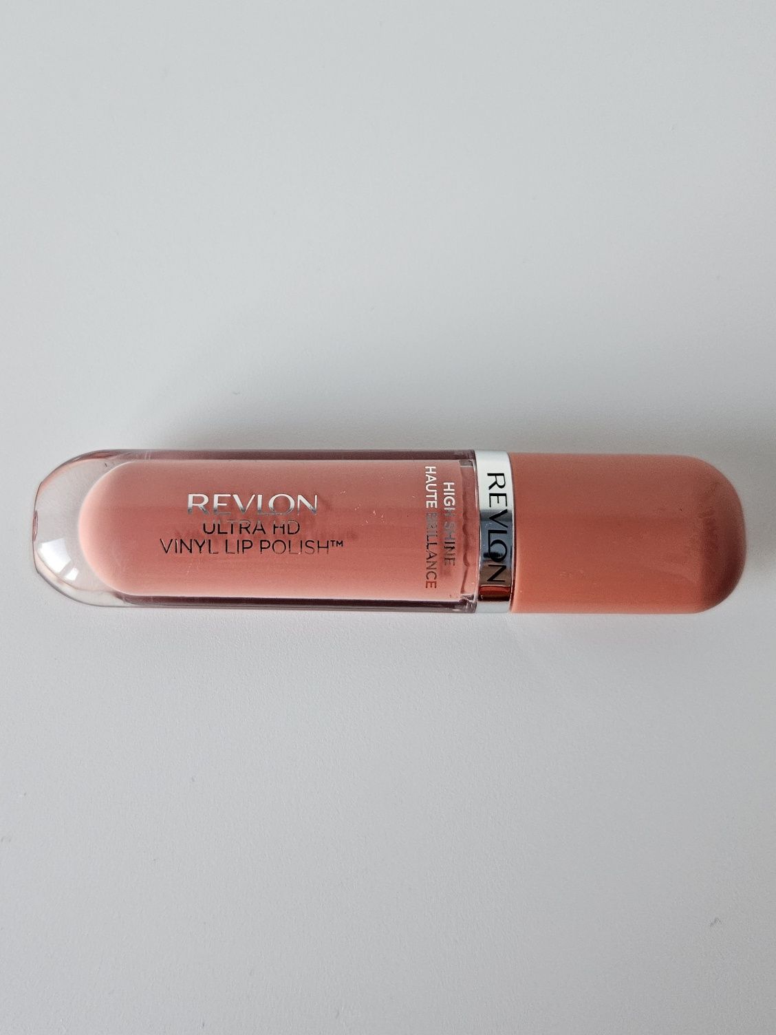 Revlon Ultra HD vinyl lip polish Pomadka w płynie