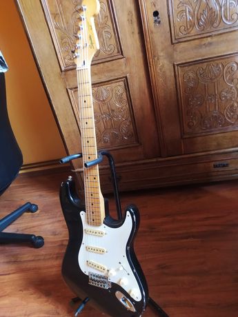 Fender Stratocaster Squier 1984