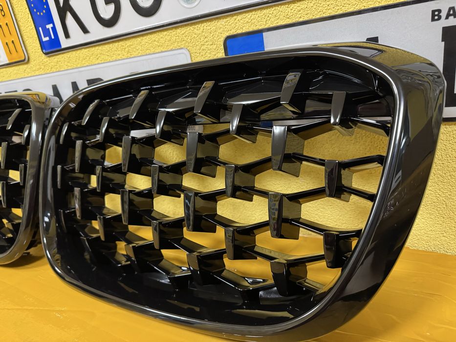 Решітка радіатора ніздрі BMW X3 X4 G01 G02 2018-2021 чорний глянець