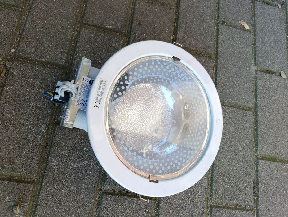 Lampy sufitowe ,sufit podwieszany