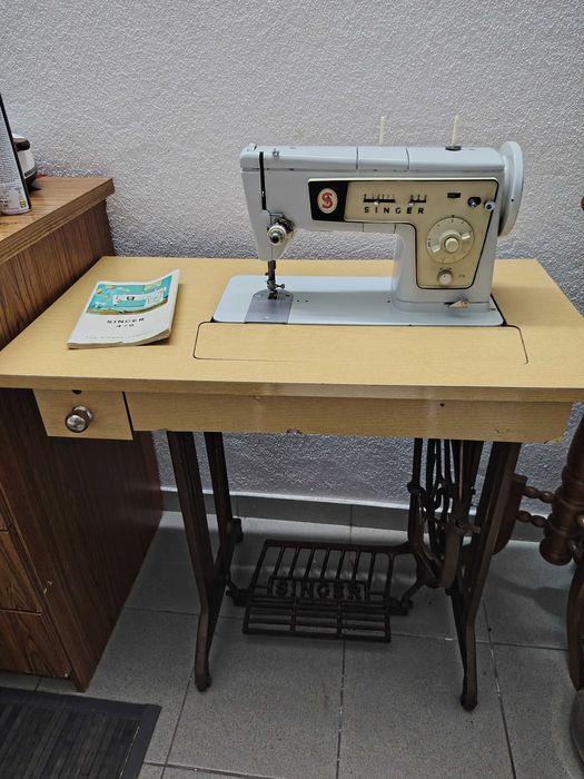 Máquina de costura SINGER