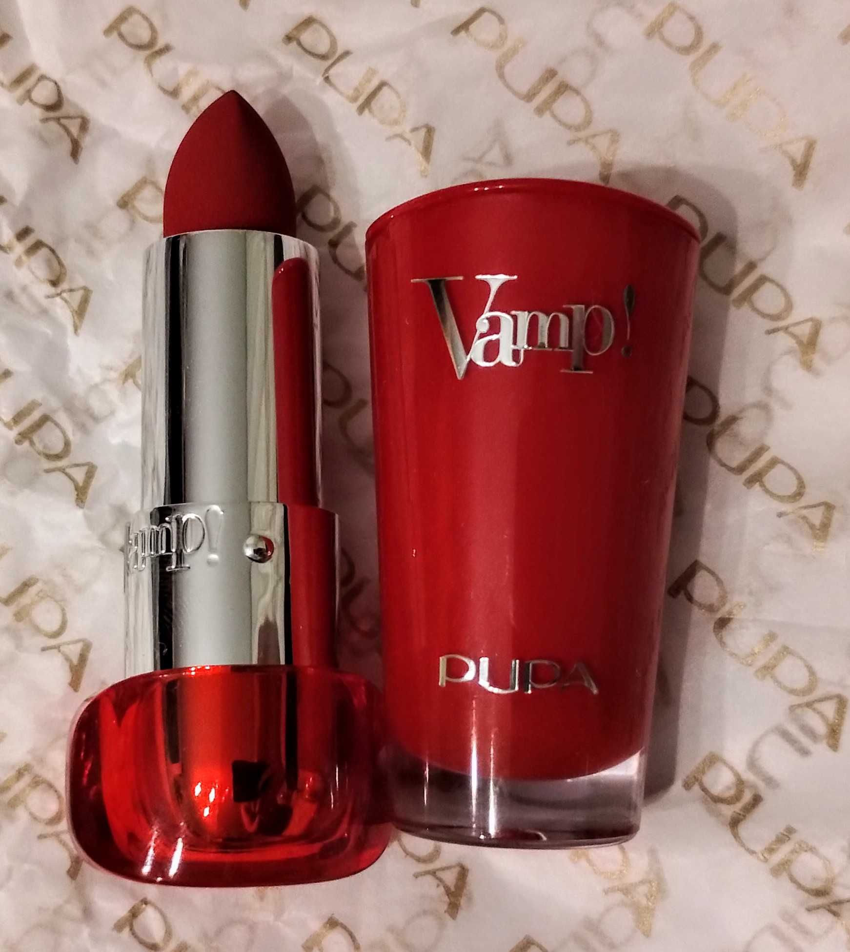 Pomadka Pupa Vamp! lips plumping kolor 303 iconic red