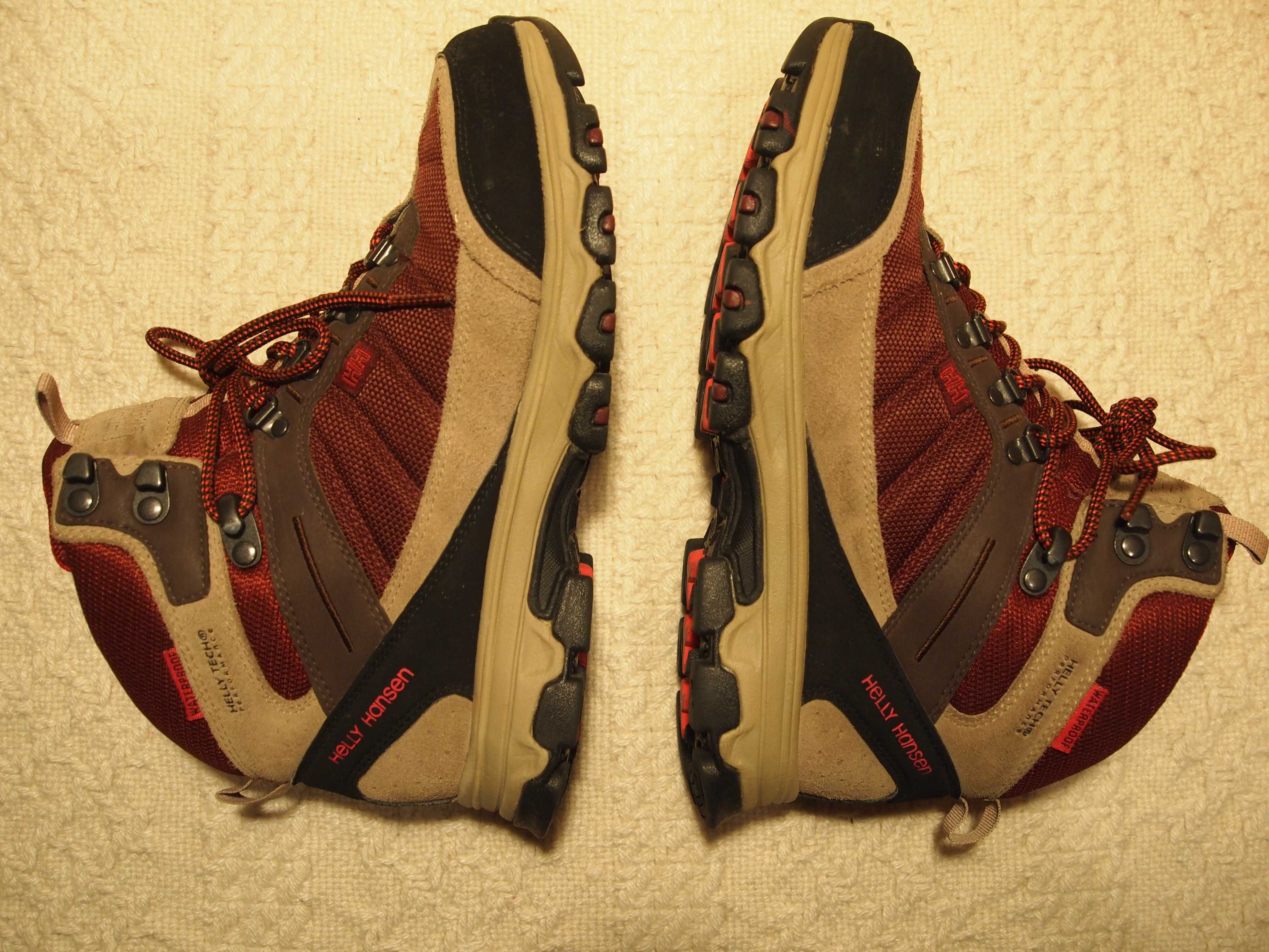 HELLY HANSEN  buty ocieplane,  rozmiar 38, używane