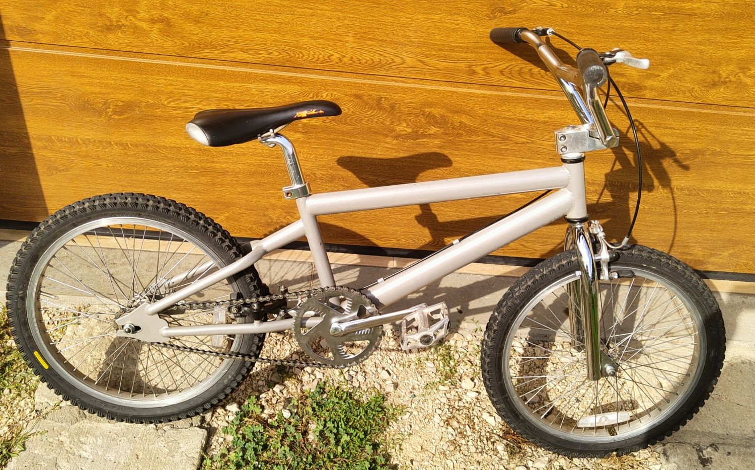 Rower BMX. 20".. Nowe opony.. Niemcy..