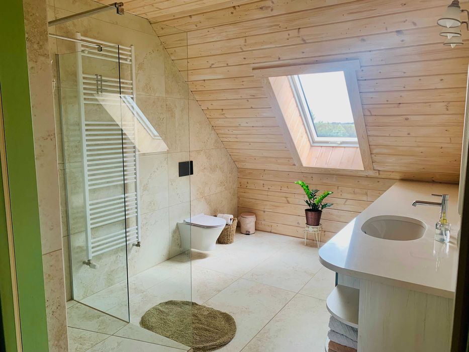 Sosnogródek dom nad jeziorem z własną linią brzegową na Suwalszczyźnie