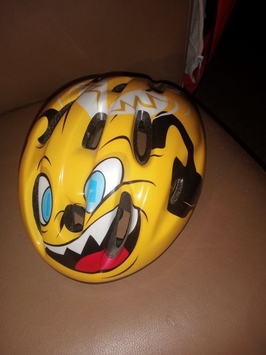 Sprzedam kask dziecięcy