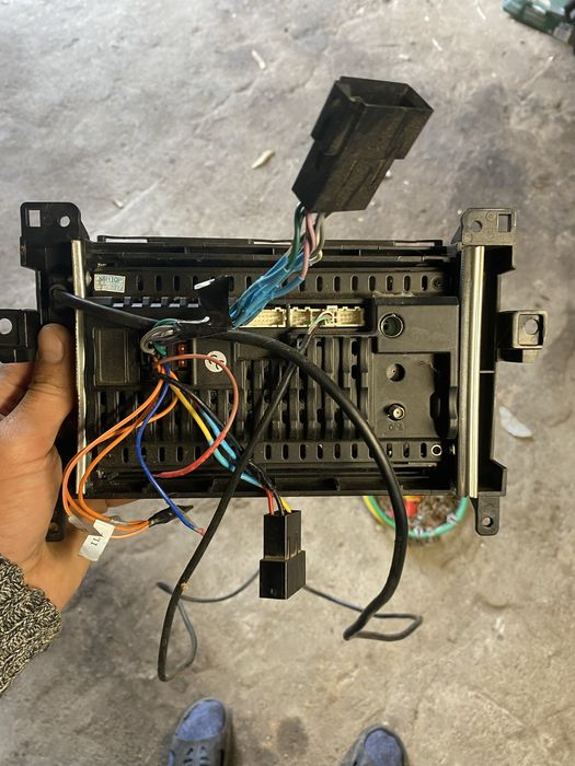 Продам автомагнітолу андроід