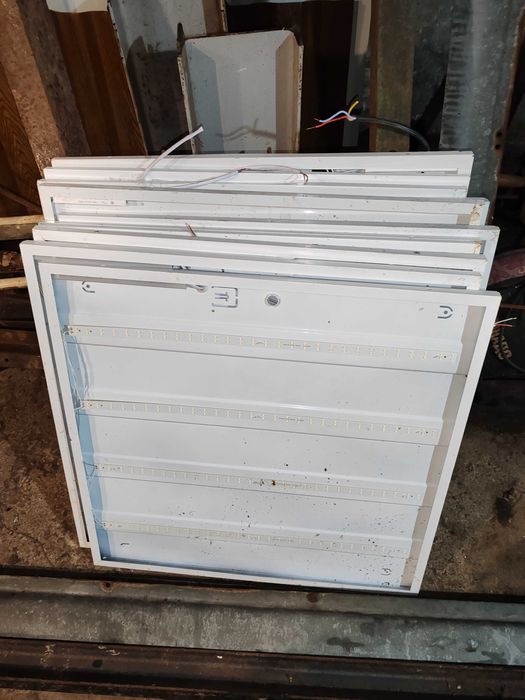 Продам лампи 220вольт