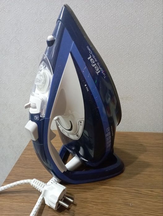 Утюг Tefal Turbo PRO FV5630