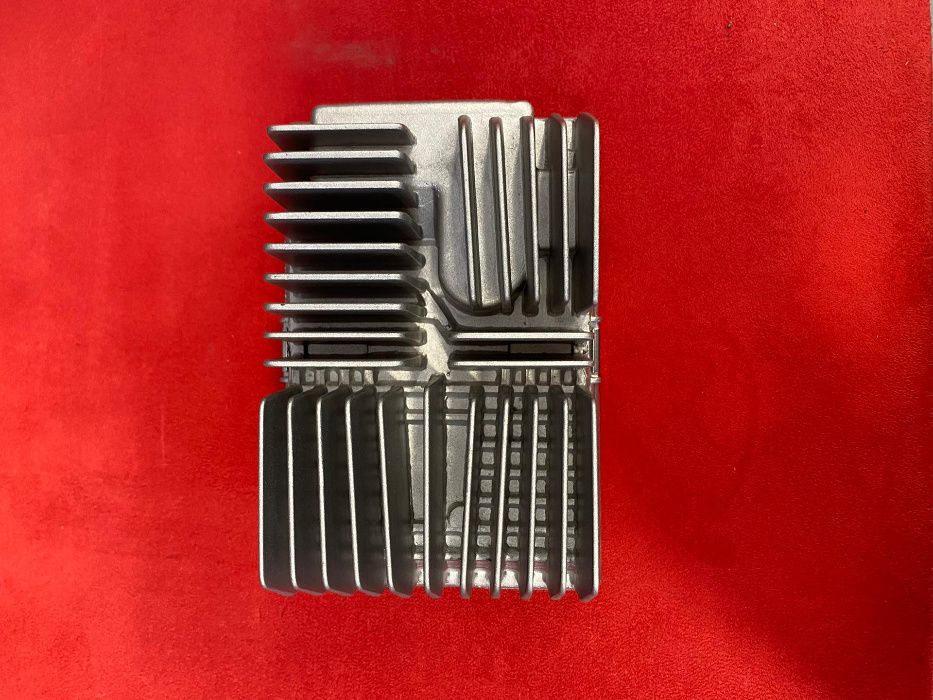 Amplificador BMW HIFI 676