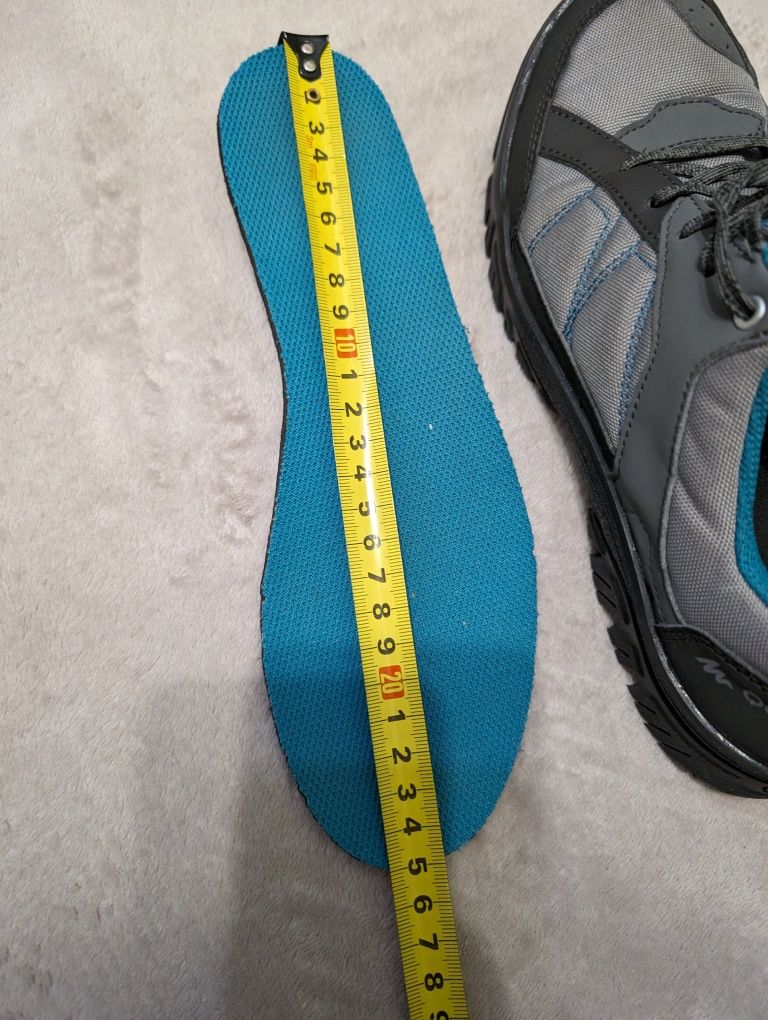 Кросівки Quechua 39р. 25см  original відмінний стан
