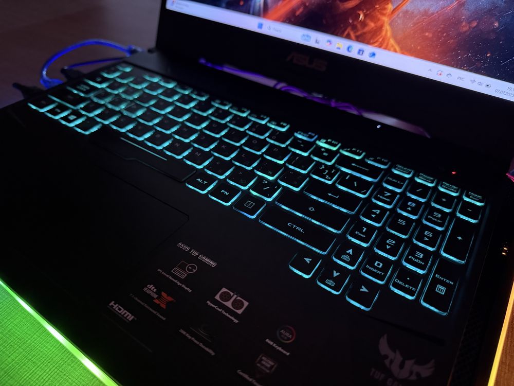 Потужний ігровий ноутбук Asus Tuf Gaming з повним комплектом