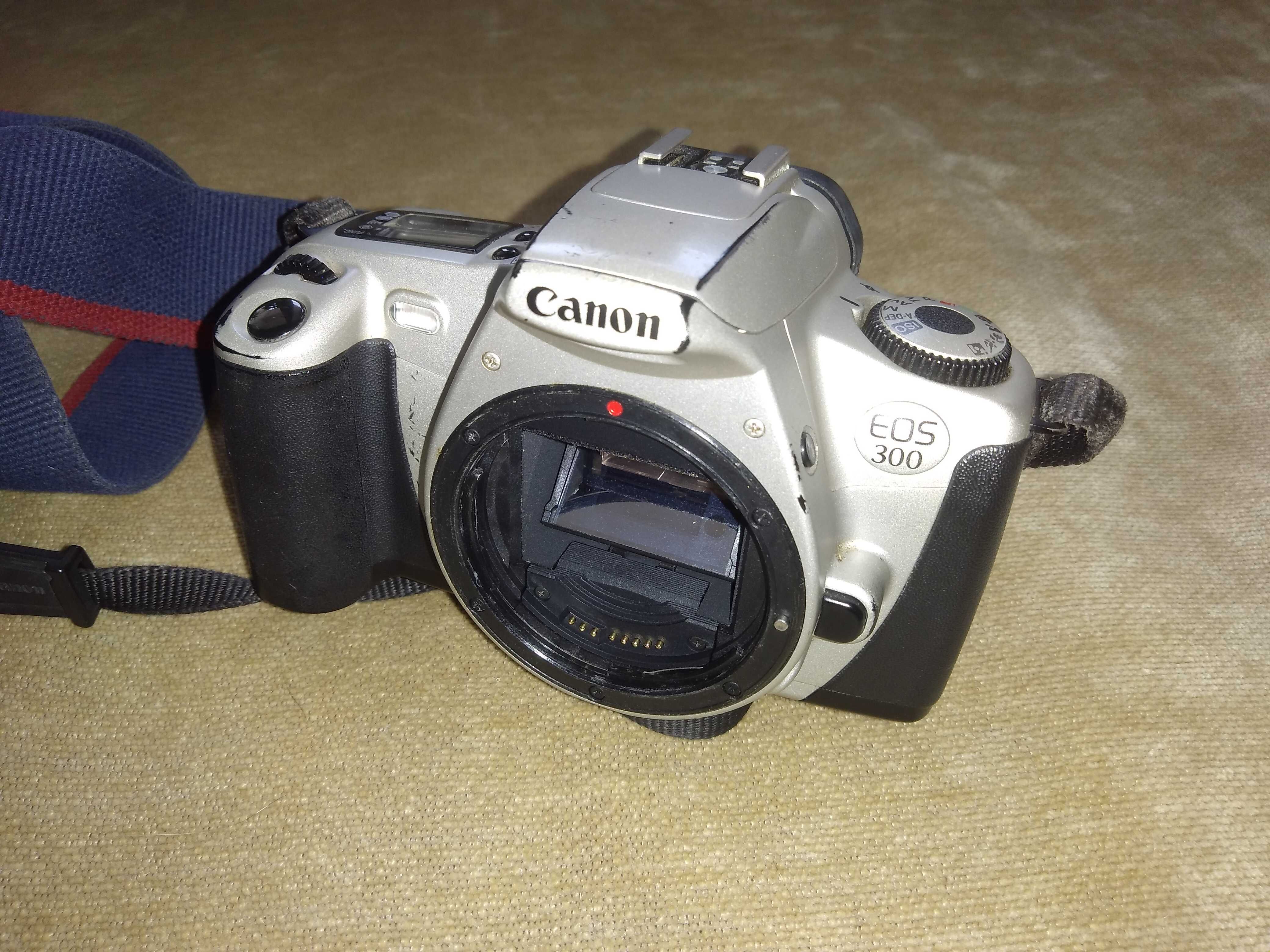 Aparat Canon EOS 300 body